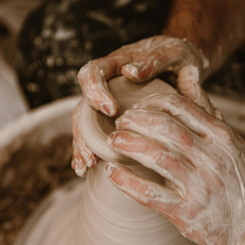 toepfernde Haende ceramics Fotografie