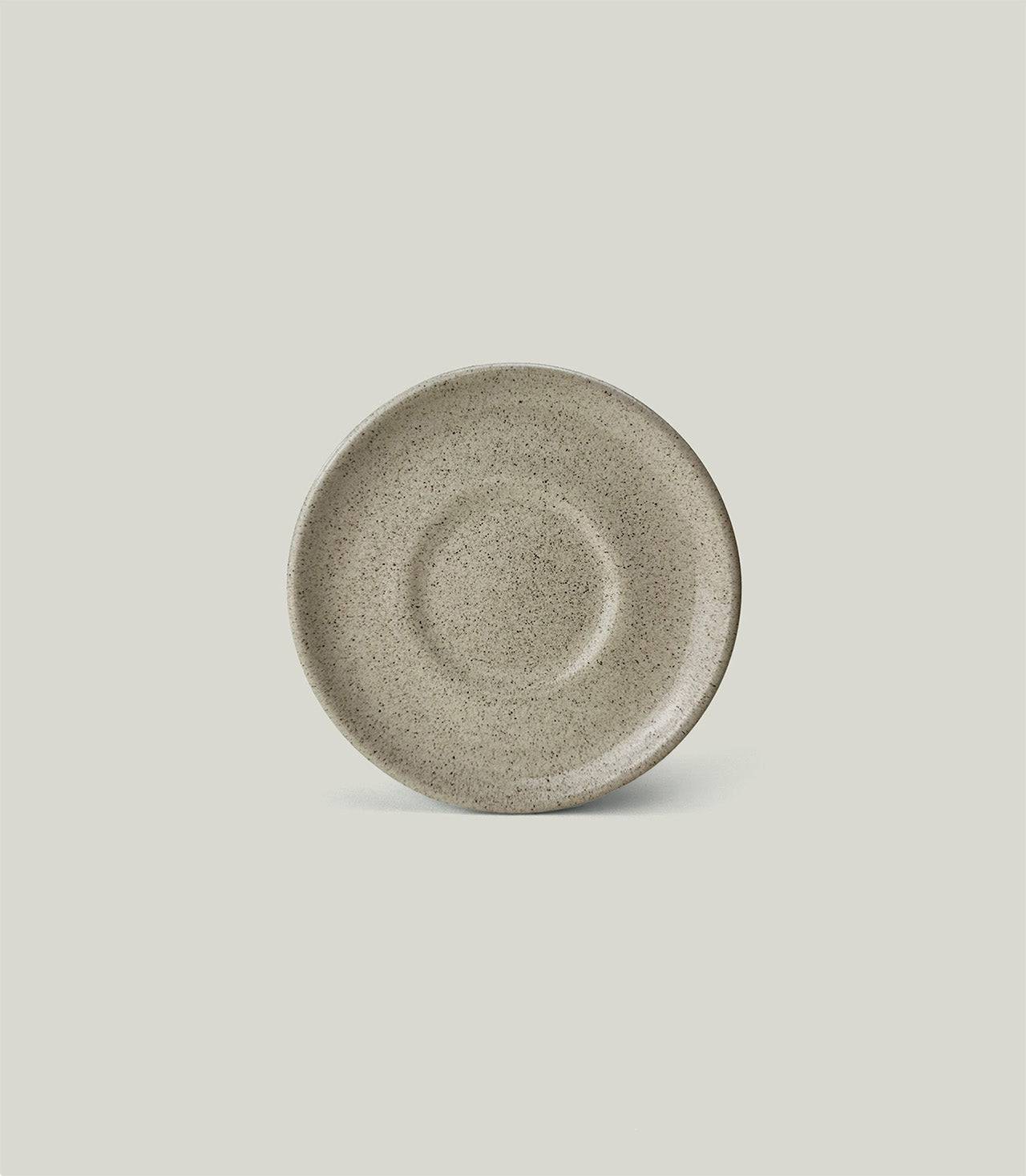 Untertasse Espressotasse Kollektion Viana hochkant beiger Hintergrund 