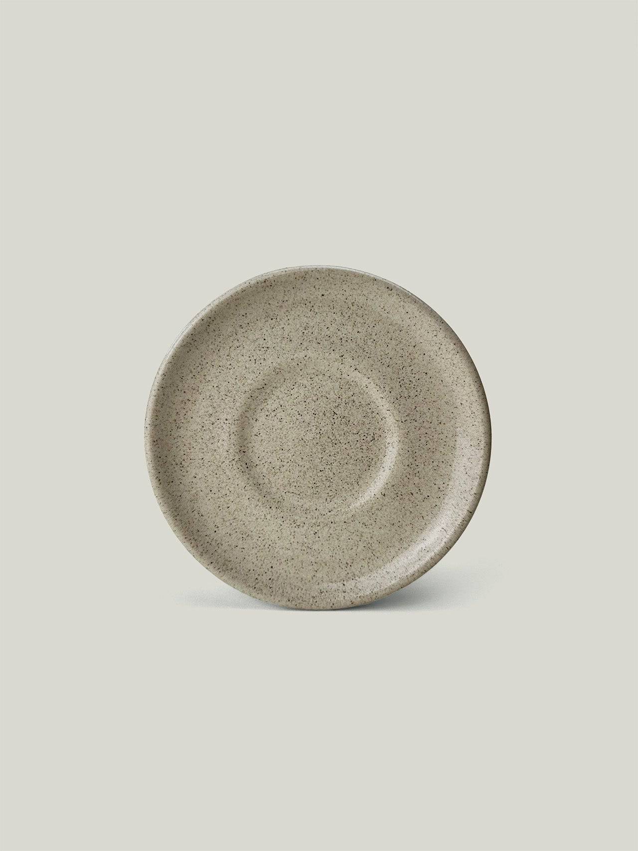 Produktbild Keramikuntertasse Kollektion Viana frontal mit beigem Hintergrund