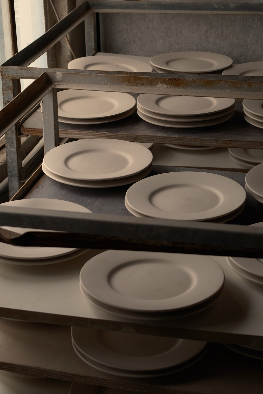Large plate - Afeto - Off-white