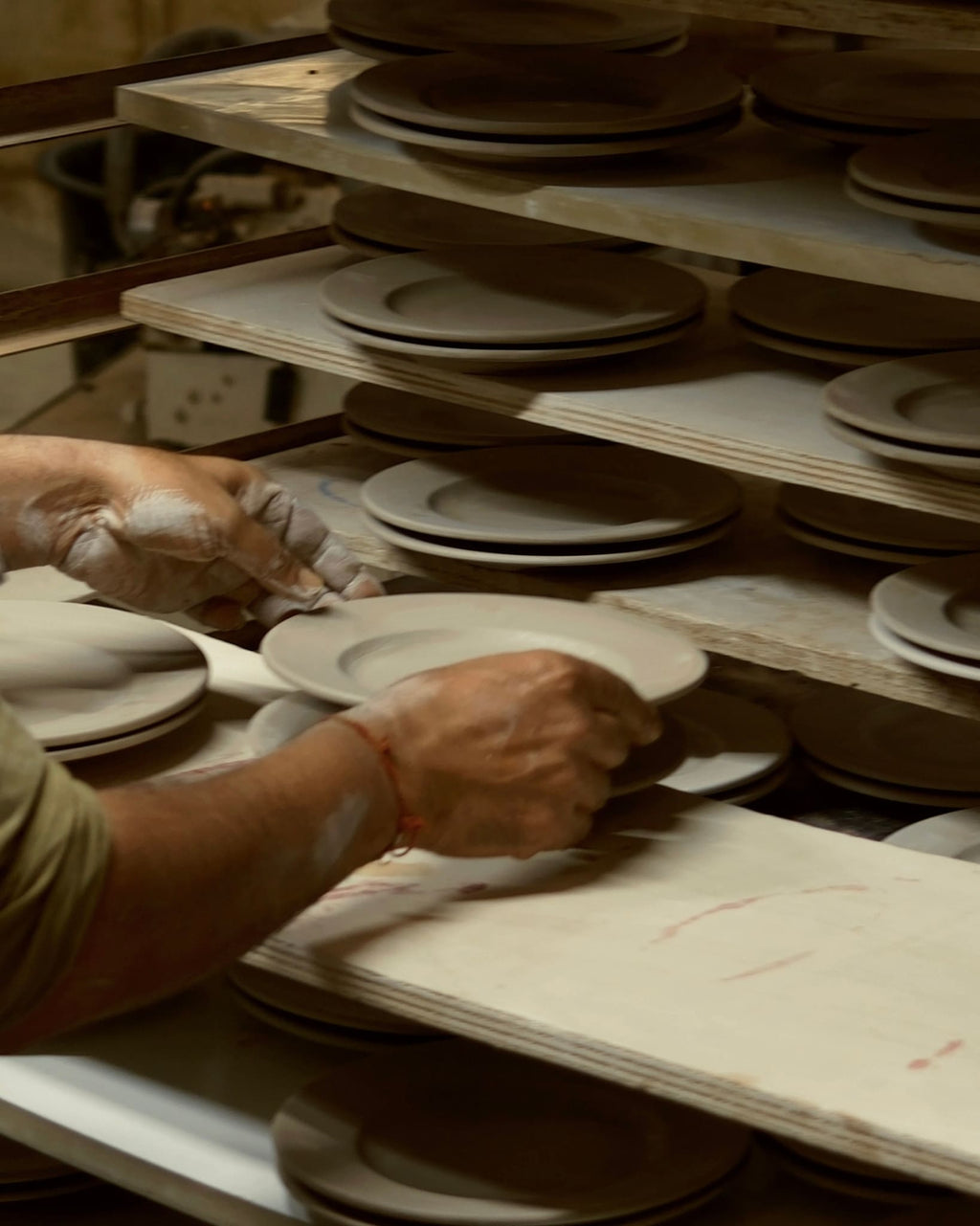 Small plate - Afeto - Reddish brown