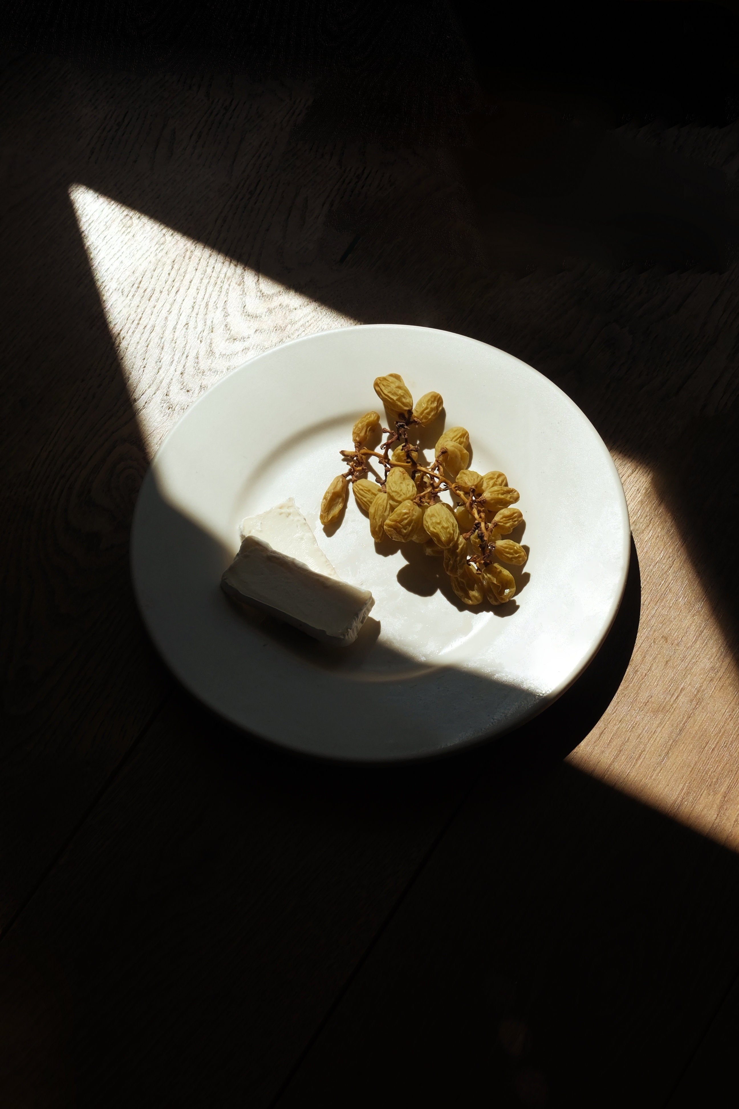 Kleiner Teller Altweiß